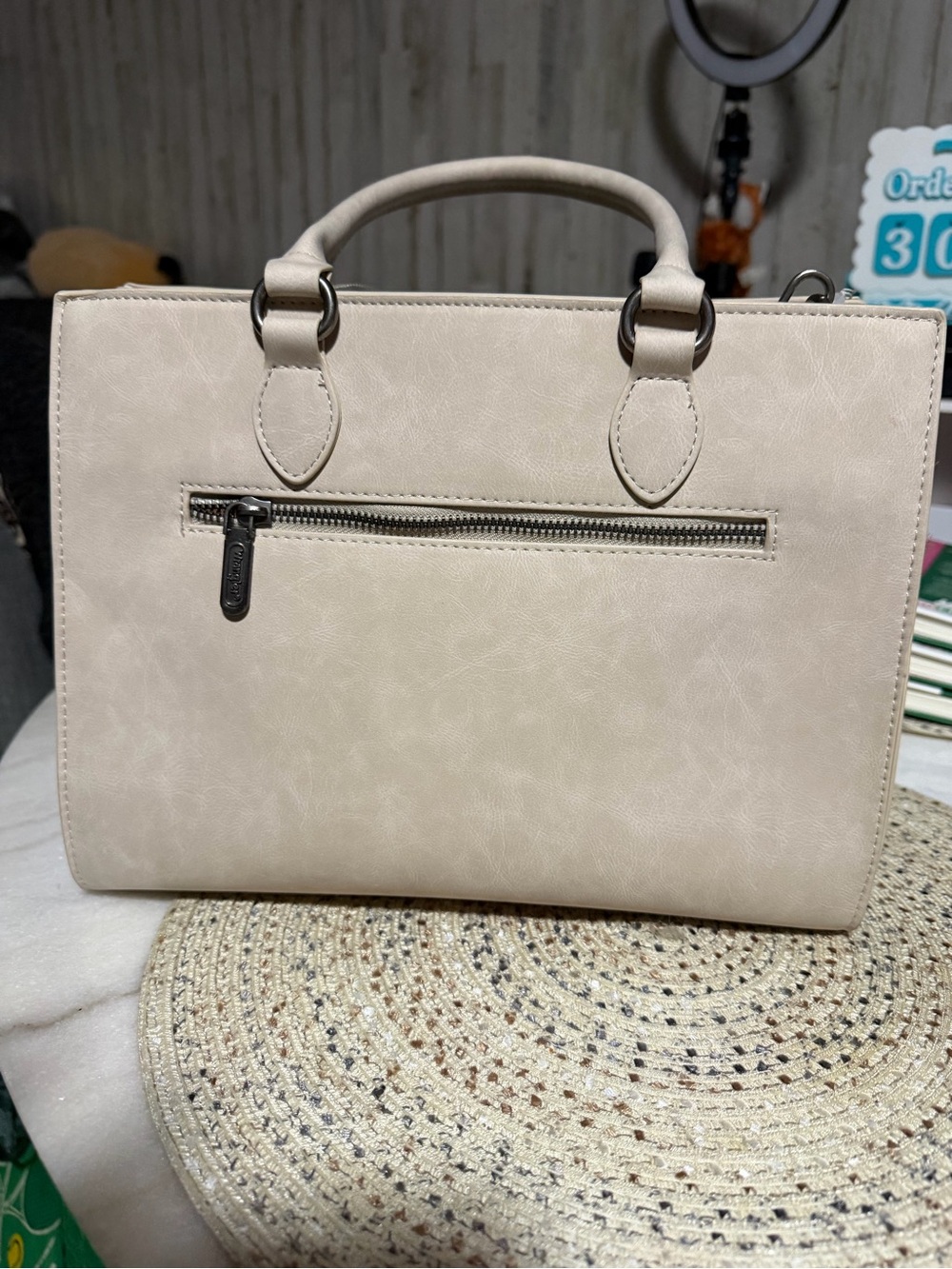 Wrangler Cream Satchel with Brown Western Embroidery - Picture 4 of 8
